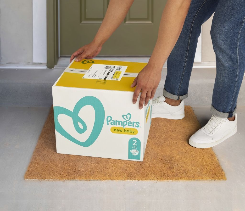 Amazon.nl start met het verzenden van pakketjes zonder extra verzenddoos_Pampers.jpeg