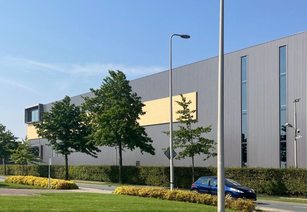 Bouw-bedrijfspand-Technische-Unie-Alphen-aan-den-Rijn-september-2024-3_corr-1024x708