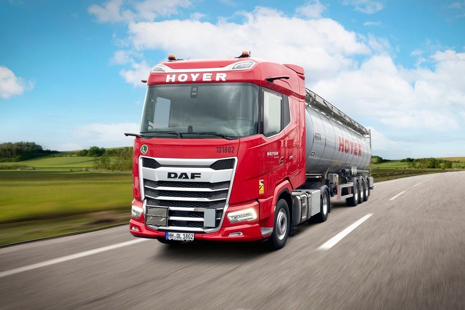 DAF-XG-tractors-for-global-liquid-products-transporter-HOYER.jpg