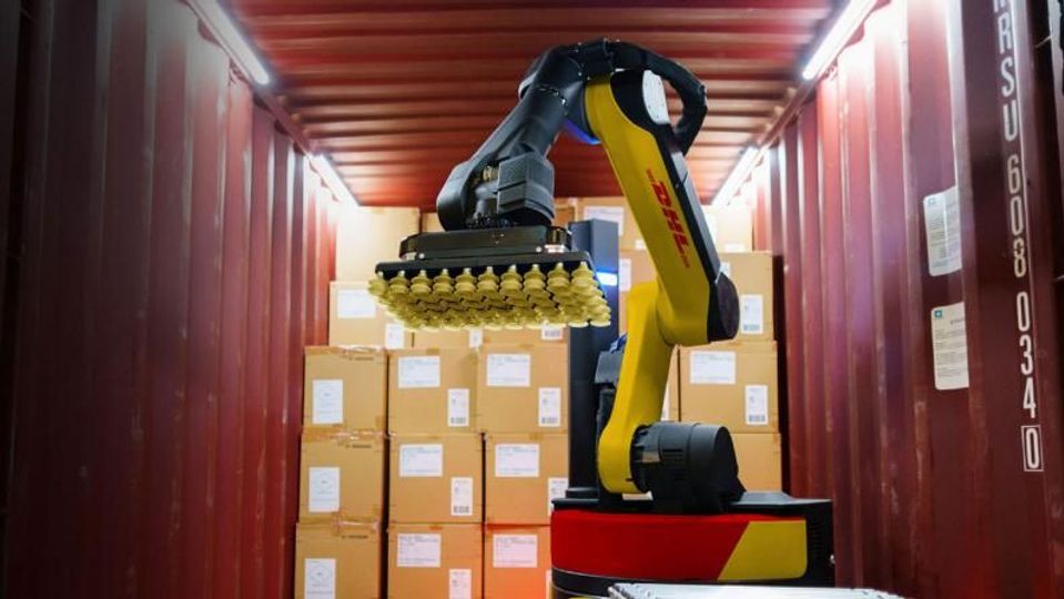 dhl-boston-dynamics-robot-1592x896.web.796.448