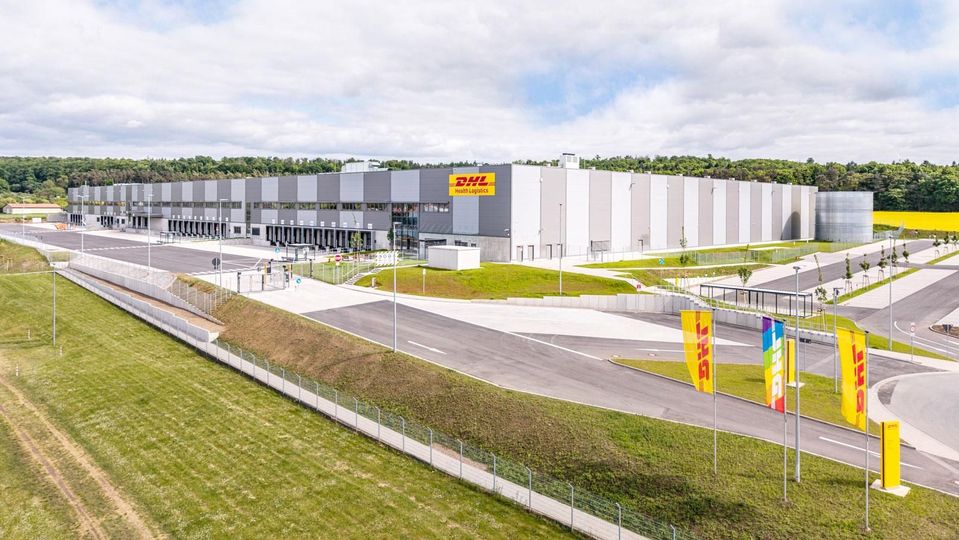 dhl-health-logistics-florstadt-1592x896.web.1592.896