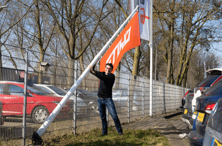 Afbeelding_persbericht_Stiho_vlag_Gijs_Pelt