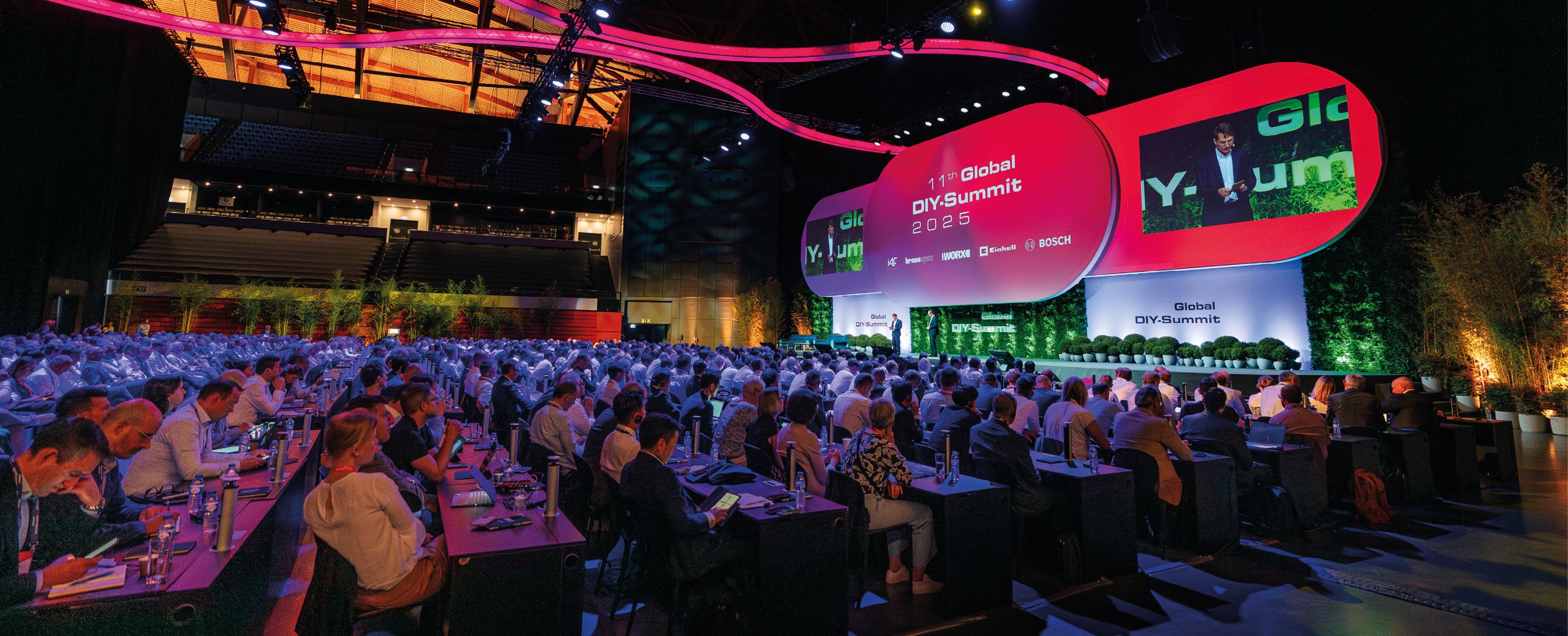 DIY25_Day2_PresidentsWelcome_0918_print_009