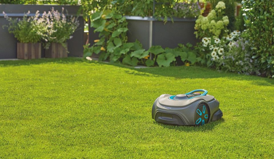 GAR_2025_01.1_N_GARDENA_SILENO_Robotic_Lawnmowers_DuoConnect