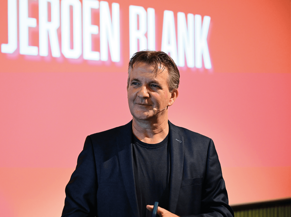 Jeroen_Blank_GfK_MIX'_DHZ_Sessie_op_Retail_Convention_2026_DSC_4073
