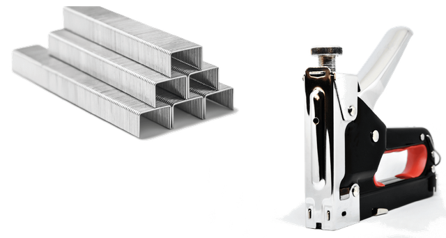 Tacker shutterstock_2161728183_vrij