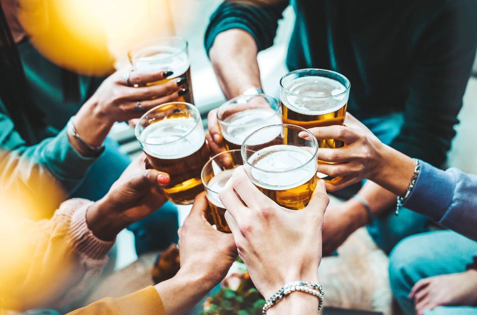 shutterstock_2297418259 Proost