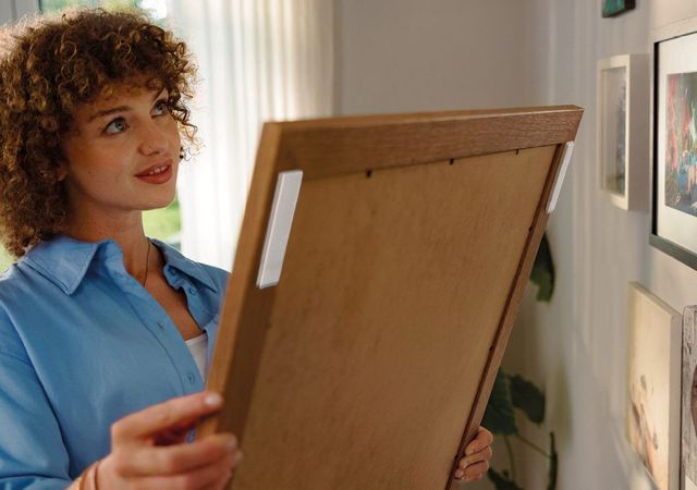 tesa_77720_77721_77722_77723_16x9_mood_model_002-Print