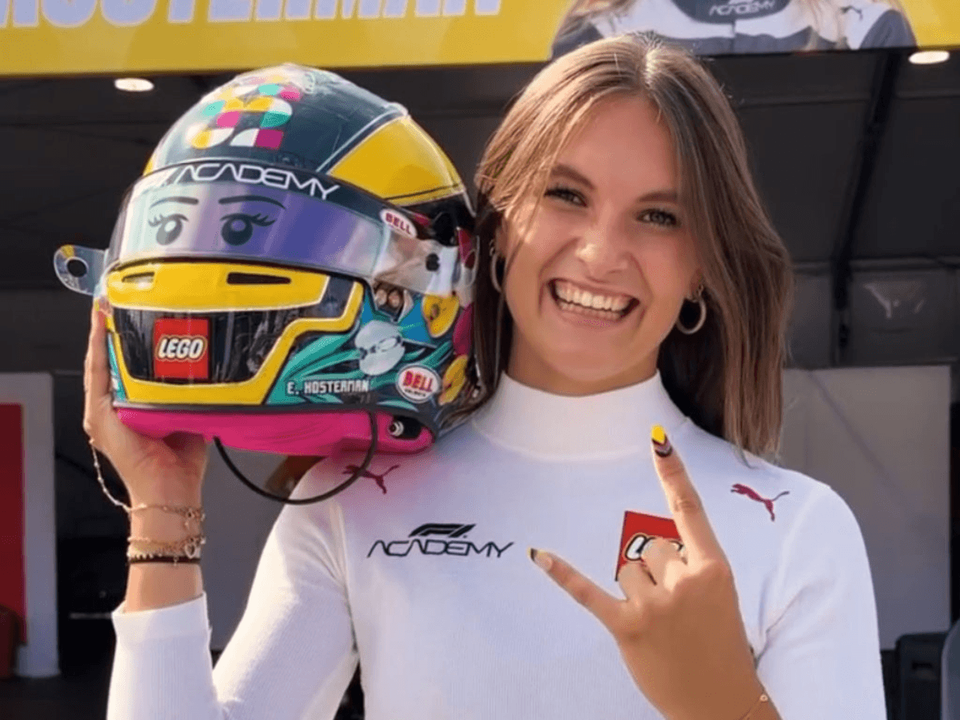 Esmee Kosterman met Tulpenlivery Lego