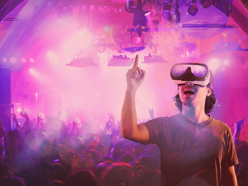 FeL - Immersive Festival Live – Remote Presence at Scale