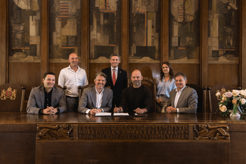 Ondertekening Mövenpick Resort Spa Pettemer Duynen
