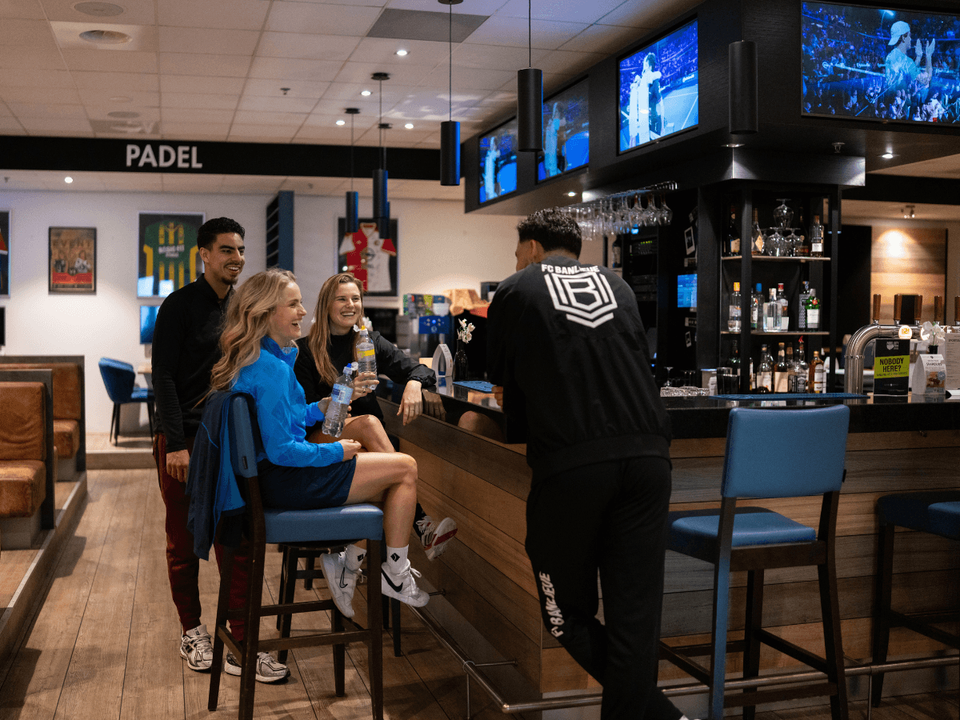 Sportsbar Padel City Fletcher Rotterdam Airport