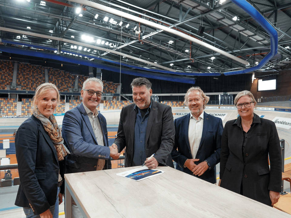 Tekenmoment Biobeurs in Omnisport Apeldoorn