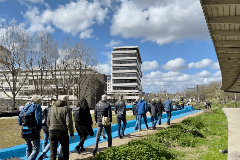 Wandelmeeting tijdens congres