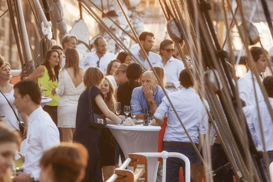 Zakelijke bezoekers tijdens de vorige editie van SAIL