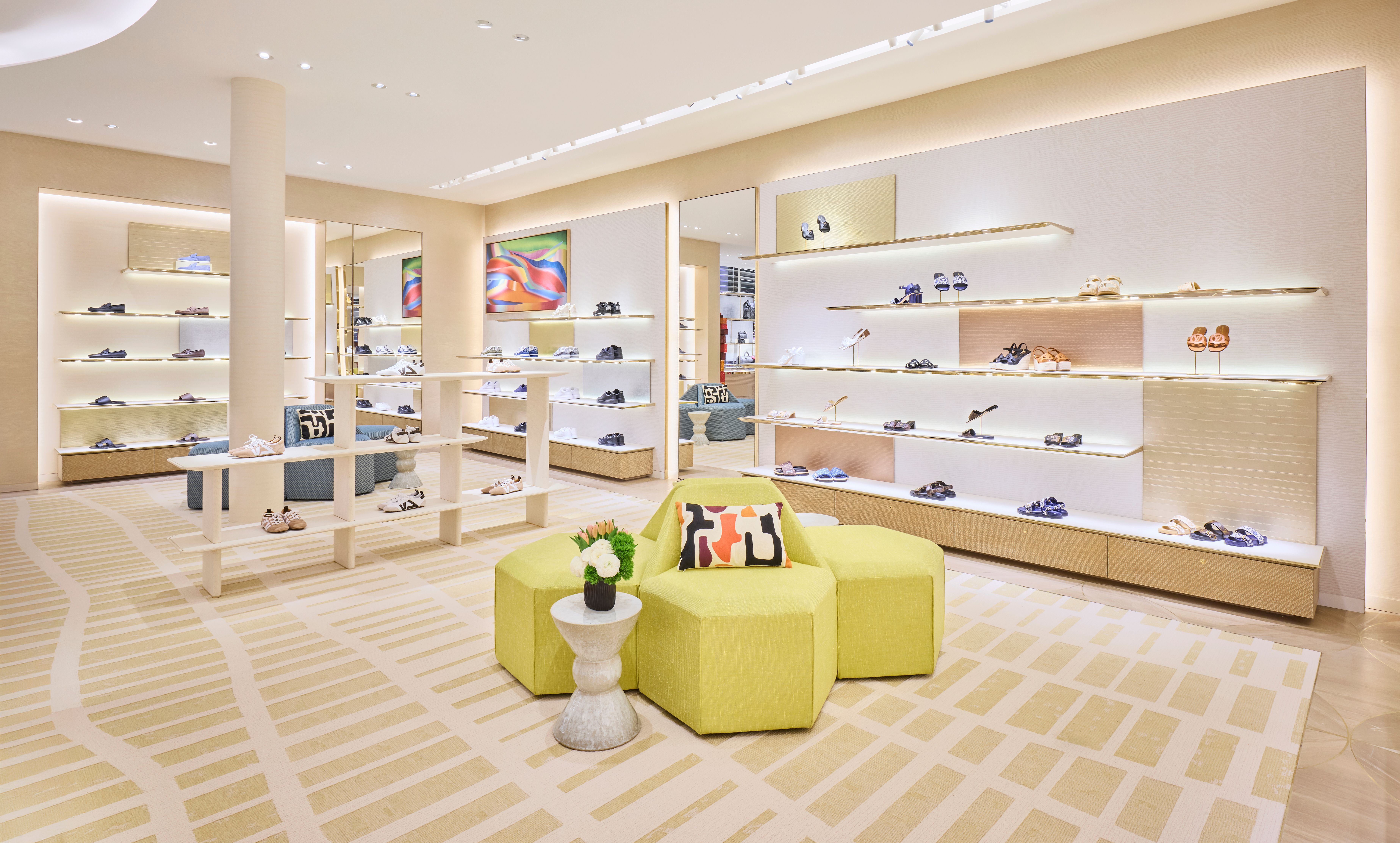 15-lv-250527-amsterdamschipholairport