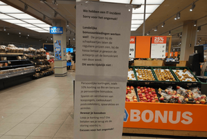 Cyberexpert na incident Albert Heijn: 'Trek eens de stekker eruit en kijk wat er gebeurt'