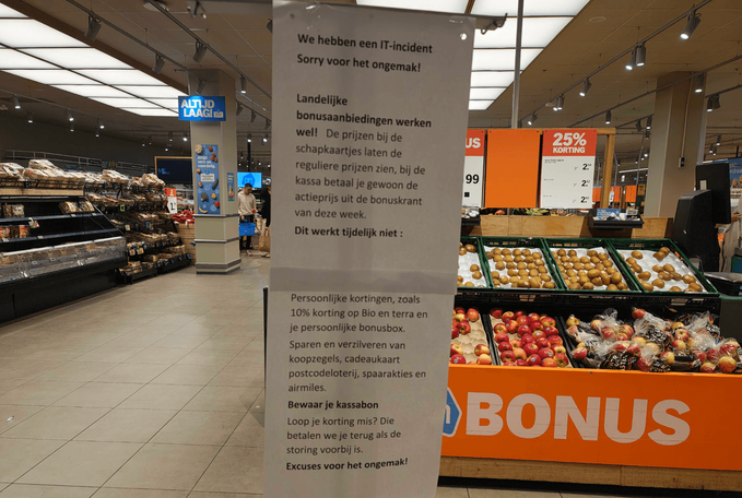 Cyberexpert na incident Albert Heijn: 'Trek eens de stekker eruit en kijk wat er gebeurt'