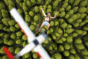 Onderbroekenmerk A-dam maakt doorstart