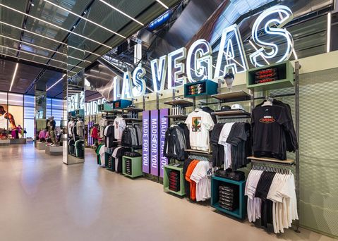 Adidas boekt sterk derde kwartaal door verkoop kleding
