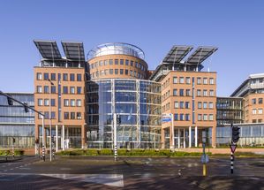 FNV voert actie bij Albert Heijn-hoofdkantoor om vakbondsrechten