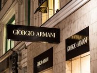 Armani houdt deur open voor meerdere investeerders