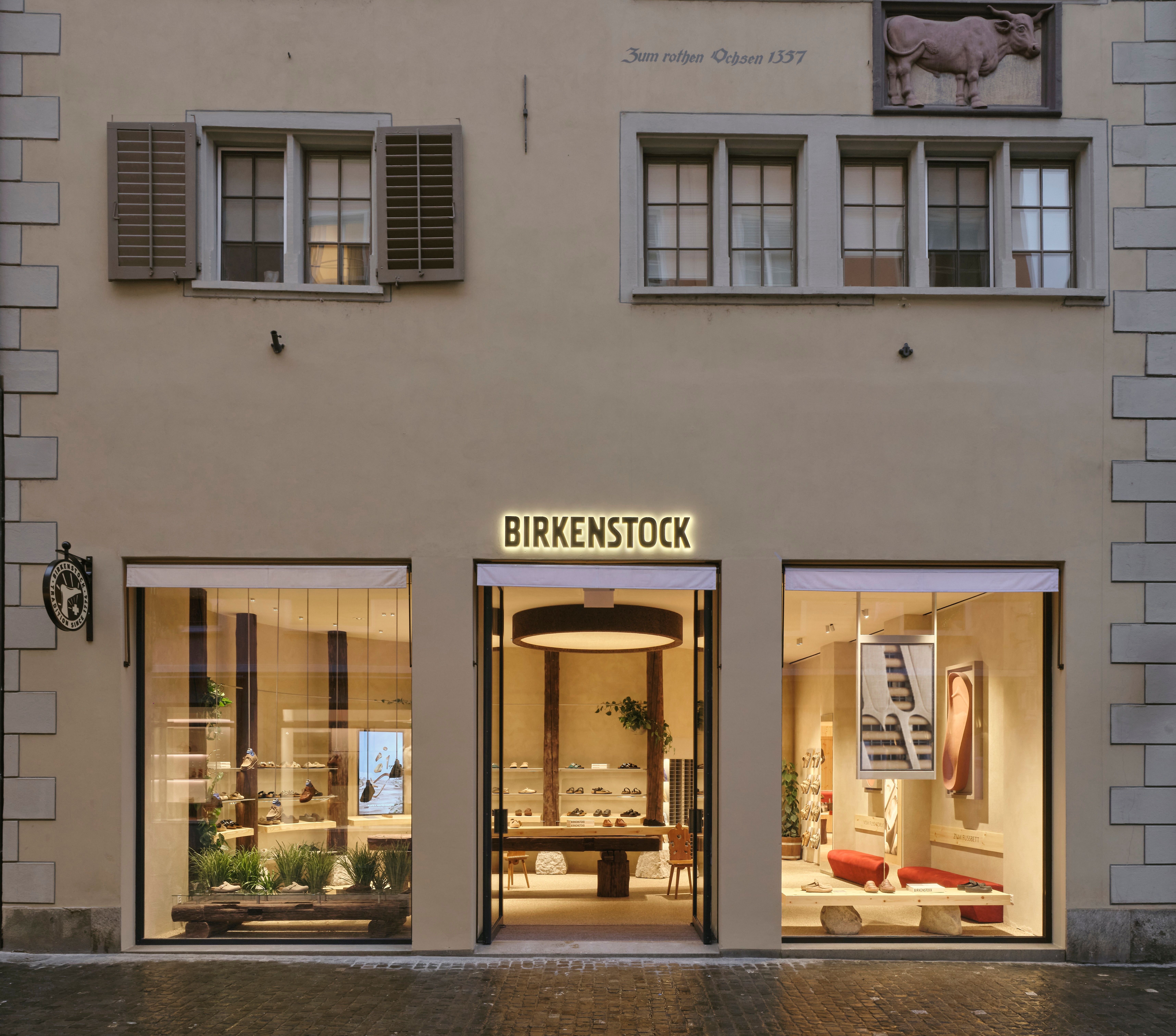 BIRKENSTOCK_Store Opening Zurich_01_HR