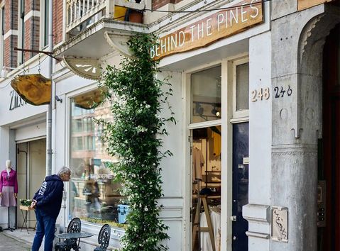 Outdoorretailer Behind the Pines opent tweede winkel in Amsterdam