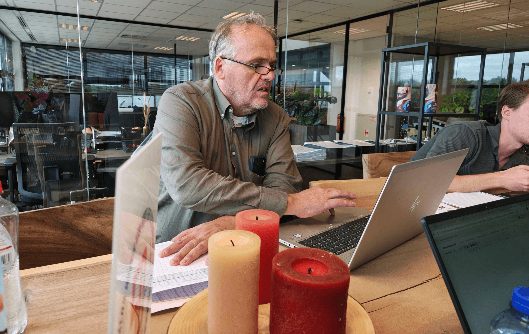 BertHesselink_laptop2