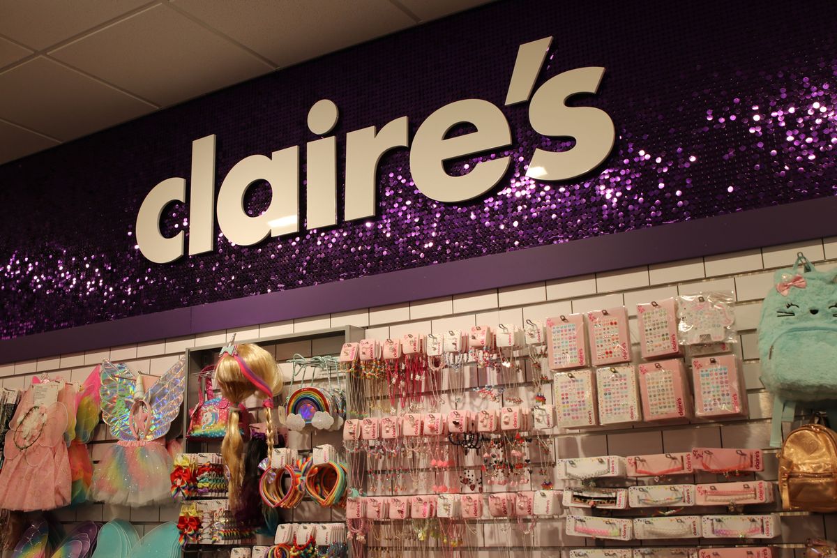 'Claire's in VK en Ierland opnieuw bijna failliet'