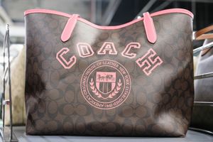 Coach bezorgt Tapestry sterke start boekjaar 2026