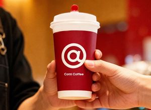 Chinese koffieprijsvechter Cotti Coffee opent eerste vestiging in Nederland