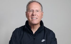 Nike haalt nieuwe financieel directeur bij Pfizer