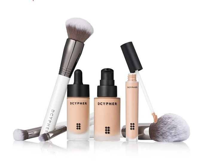RetailTech: Beautymerk Dcypher maakt met AI foundation op maat in de winkel