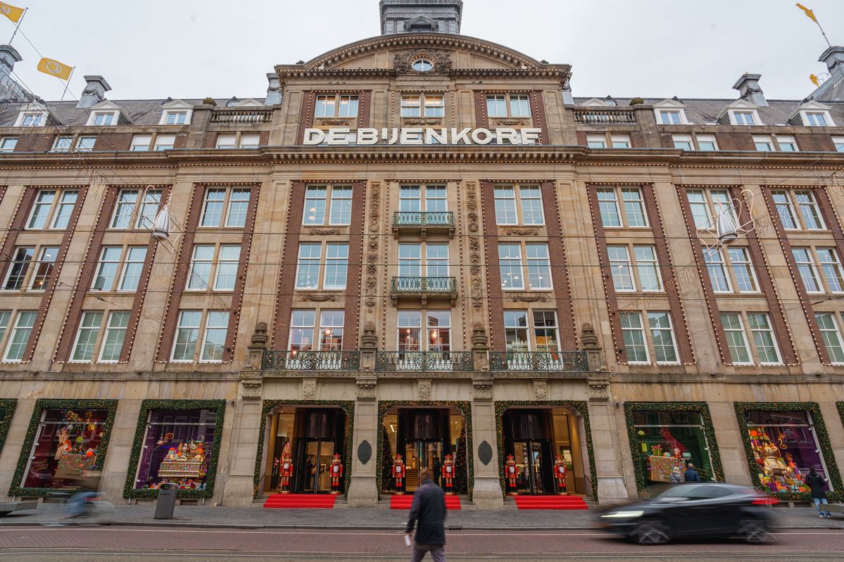 De Bijenkorf schrapt 167 banen, vooral in de winkels