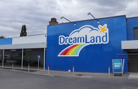 Speelgoedwinkels DreamLand in voormalige Cora-supermarkten