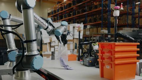 RetailTech: Zalando laat AI-robots retouren verwerken