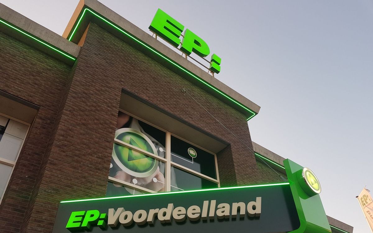 Elektronicaketen EP zet fysieke expansie voort met nieuwe openingen