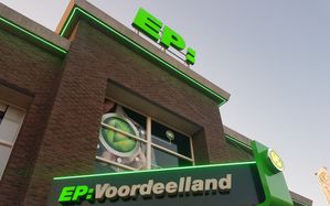 Elektronicaketen EP zet fysieke expansie voort met nieuwe openingen