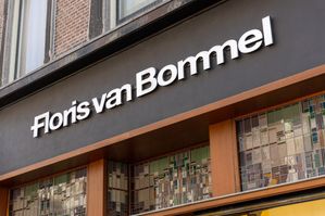 Floris van Bommel groeit in Nederland, krimpt in Duitsland