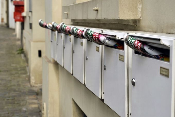 Retailers stoppen met papieren folders, maar wat is de impact?