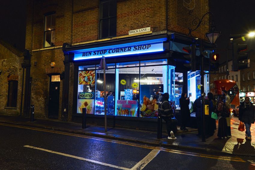 De ‘buurtwinkel’ van Hoka - RetailTrends