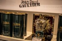 Moederbedrijf Paco Rabanne en Jean Paul Gaultier bouwt voort op recordjaar