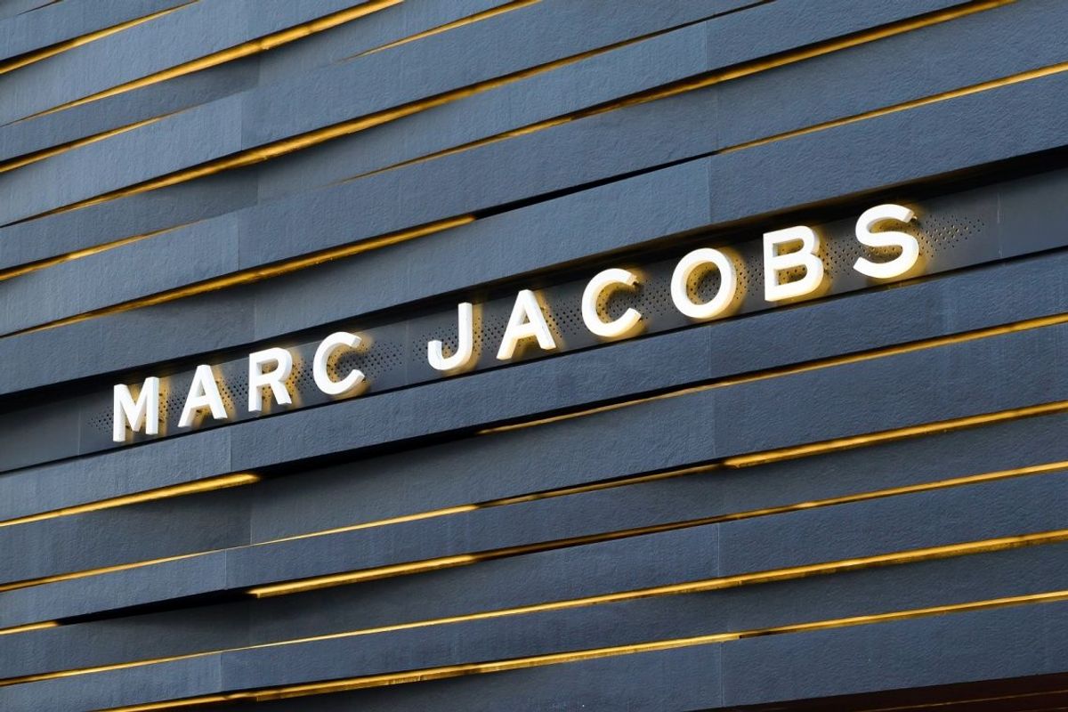 'Moeder Louis Vuitton wil Marc Jacobs verkopen'