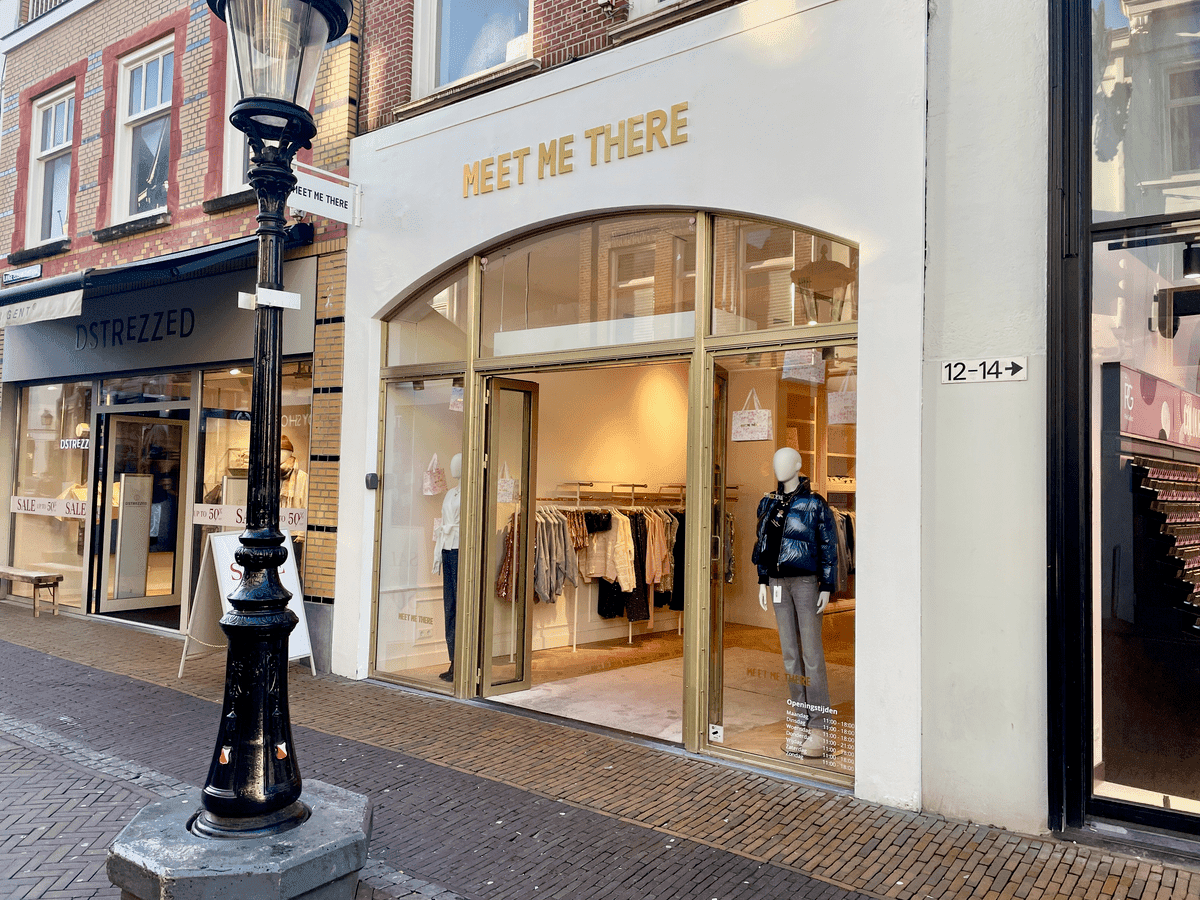 Amsterdams kledingmerk Meet Me There opent derde winkel