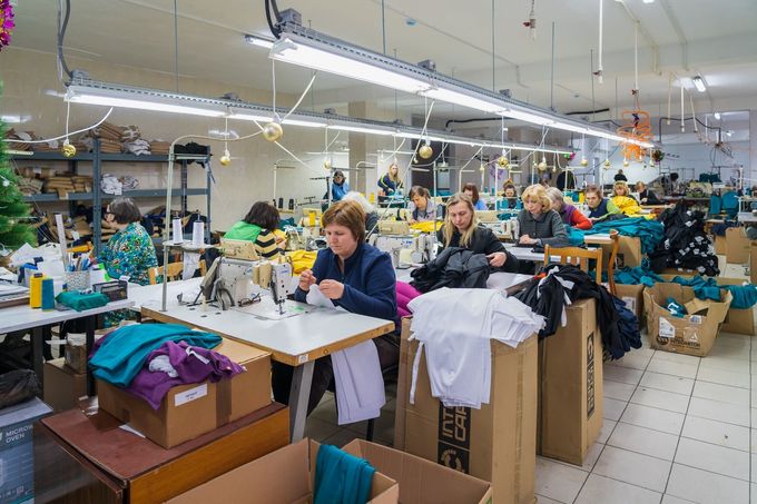 Modebedrijven tekenen akkoord om misstanden in productieketens aan te pakken