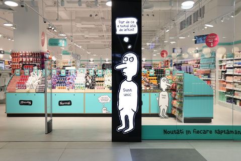Normal opent eerste winkels in Roemenië