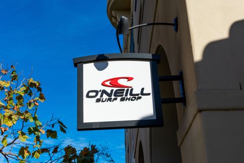 Theo Dietz (surfmerk O'Neill) overleden