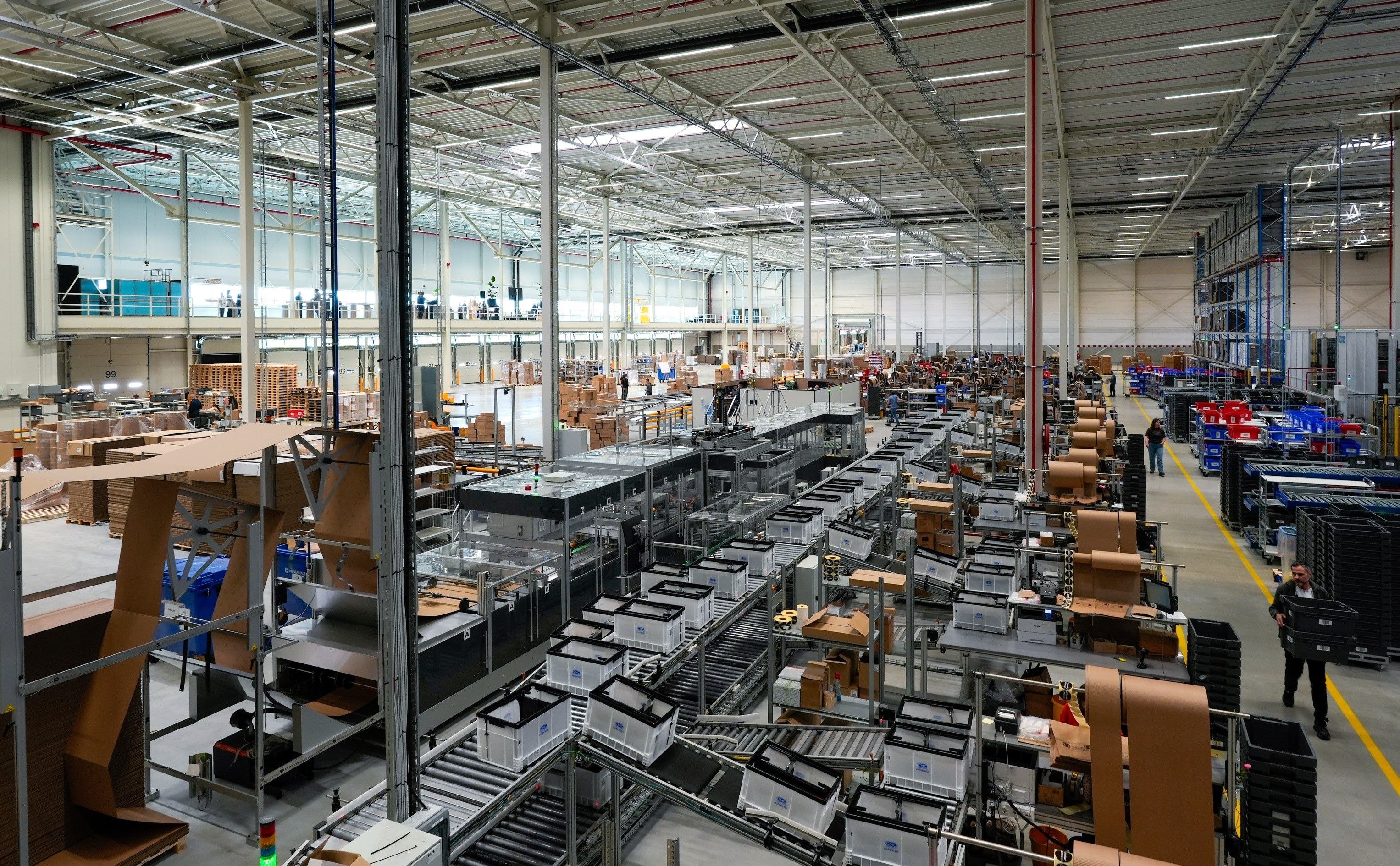 OpeningVenlo_Robotics_SostreneGrene-