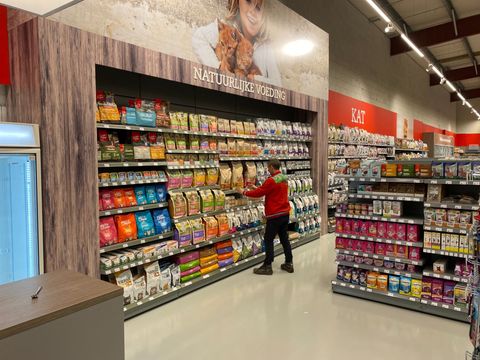 Pets Place schaalt op: 'Met minder winkels doen we ongeveer 3 keer zoveel omzet'